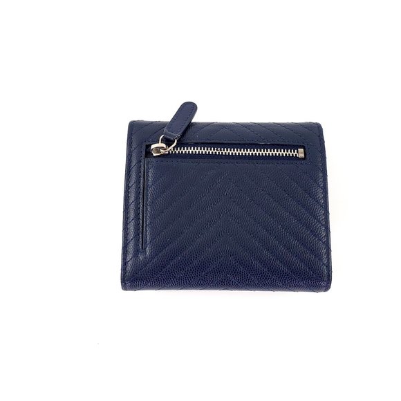 Authentic CHANEL Classic Navy Blue CaviarCompact Quilted Flap Chevron Wallet - Picture 6 of 14